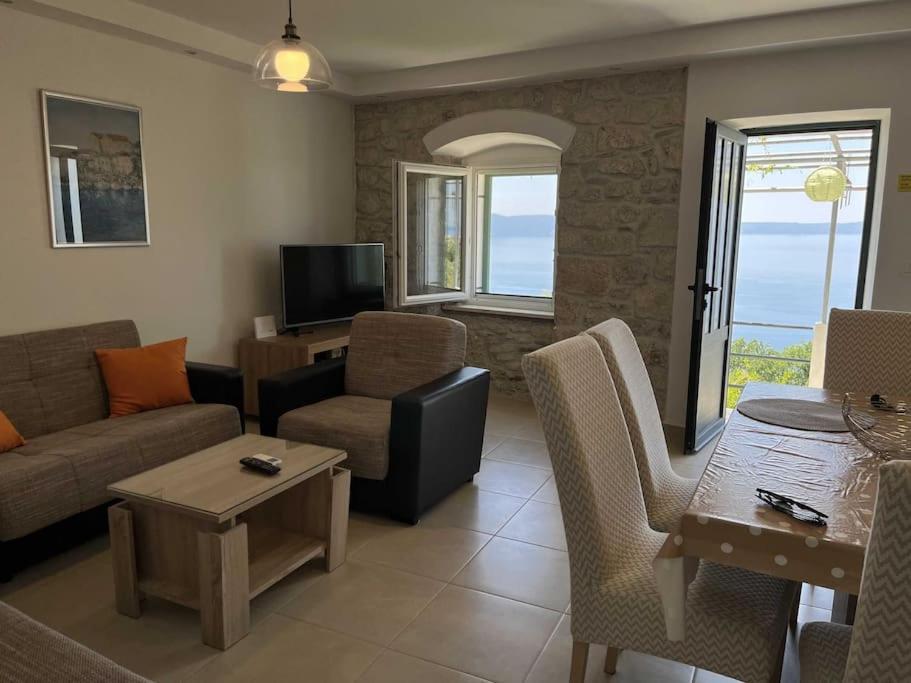 פודגורה Holiday Home Aria מראה חיצוני תמונה