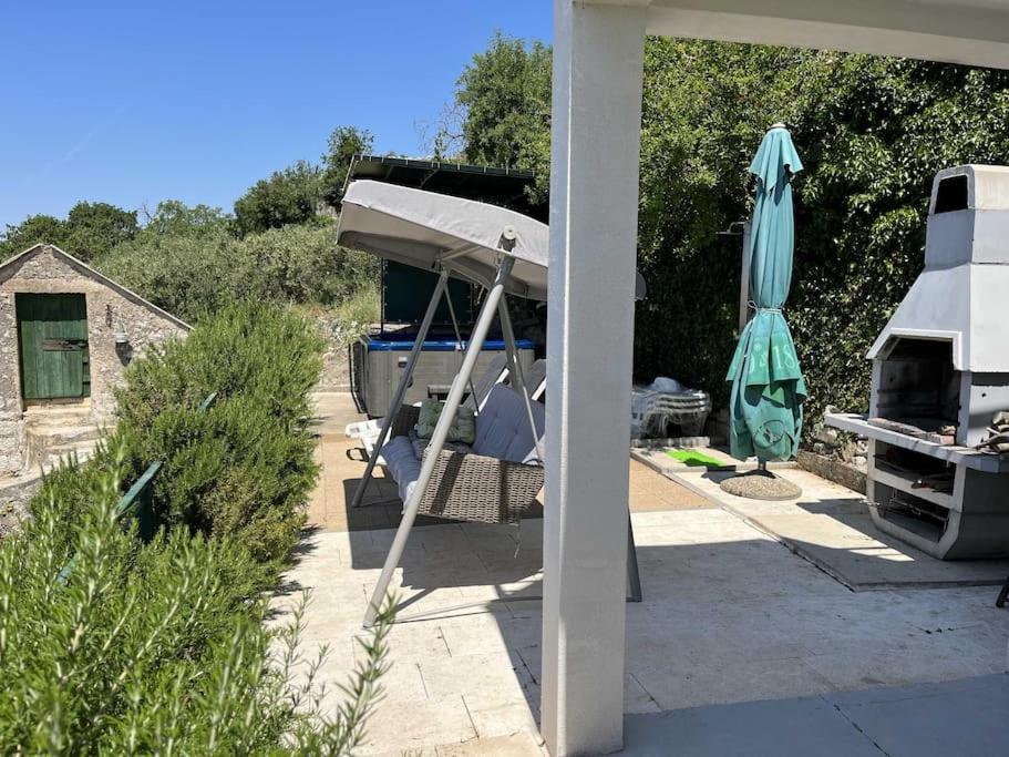 פודגורה Holiday Home Aria מראה חיצוני תמונה